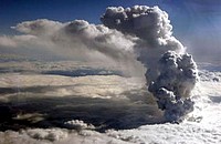 Suites de l'éruption volcanique