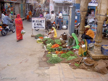 Photo - Rajasthan - Jaisalmer - La ville basse - Rue du marché