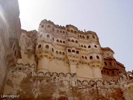 Photo - Jodhpur - La forteresse surplombant la ville bleue