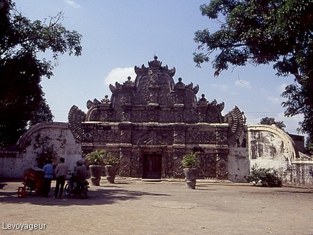 Photo - Java - Jogjakarta -Ancien palais du Kraton (18 ème siècle)