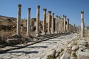 Photo - Détail des colonnades bordant le Cardo Maximus
