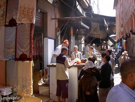 Photo - Marrakech - Les souks - Petits commerces