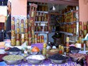 Photo - Marrakech - Les souks - Huiles et produits naturels
