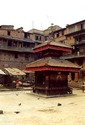 Photo - Bhaktapur - Place des potiers - Temple de Jeth Ganesh