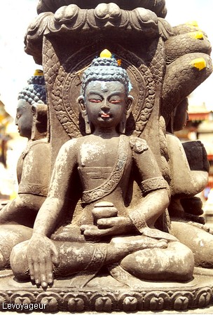 Photo - Katmandou - Statue de Bouddha