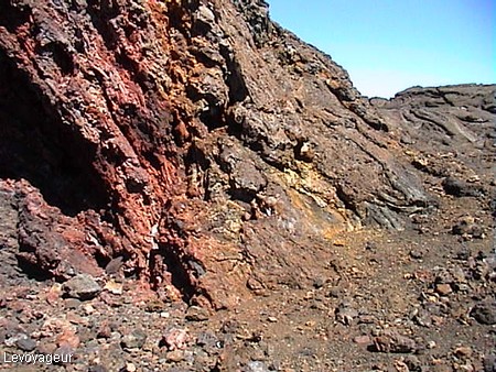 Photo - Roches volcaniques de type lapillis