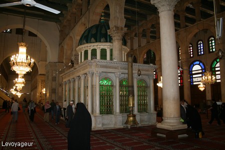 Photo - La salle de prières de la Mosquée des Omeyyades