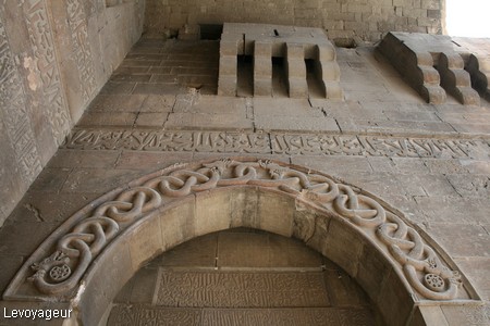 Photo - Citadelle d'Alep - La Porte aux serpents (XIII siècle)