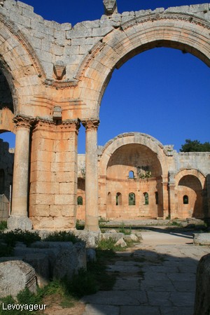 Photo - Massif calcaire du Djébel Seman -  Monastère de Saint Siméon