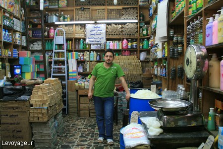 Photo - Les souks d'Alep - Marchand de savons