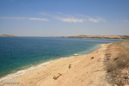 Photo - Le  lac Assad- Lac artificiel sur l'Euphrate