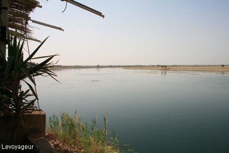 Photo - L'Euphrate - Le fleuve qui donne vie au désert