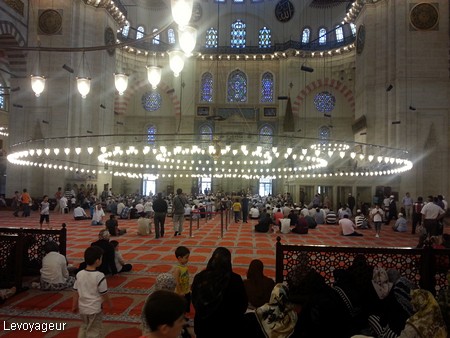 Photo - L'intérieur de la mosquée de Soliman le Magnifique