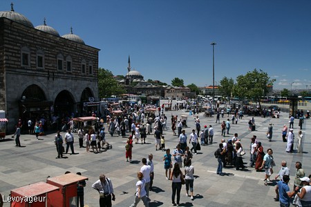 Photo - Le quartier dEminönü.