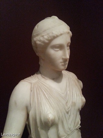 Photo - Statue d'Athéna - 1er siècle avant J-C
